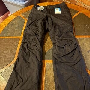 Columbia women’s snow pants